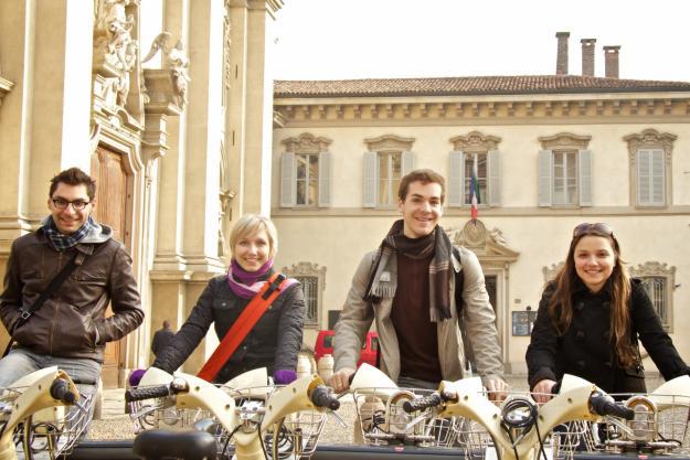 ESCUELA DE LENGUA ITALIANA EN MILAN escuela de lengua italiana en milan: